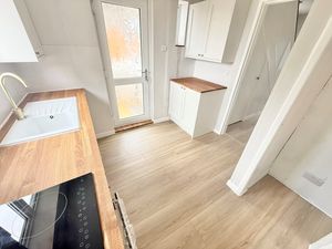Park Avenue Saughall